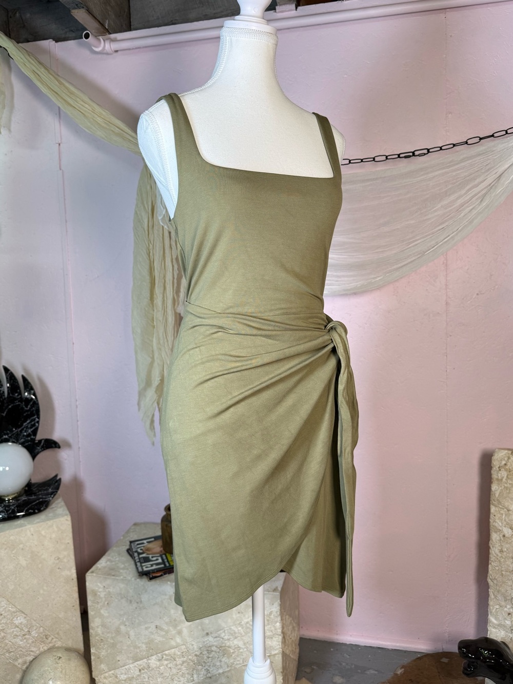 Aritzia Wilfred Olive Wrap Midi Dress Size M